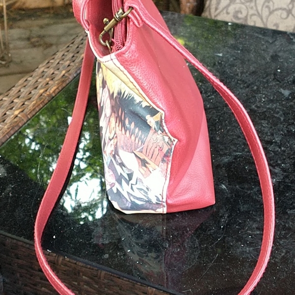 DISNEY Alice in Wonderland Crossbody Bag - Picture 5 of 15